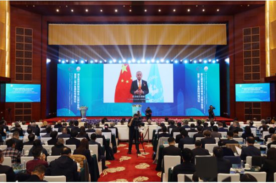 第五届世界媒體(tǐ)峰会云南分(fēn)会场活动暨第二届大象國(guó)际传播论坛在昆开幕